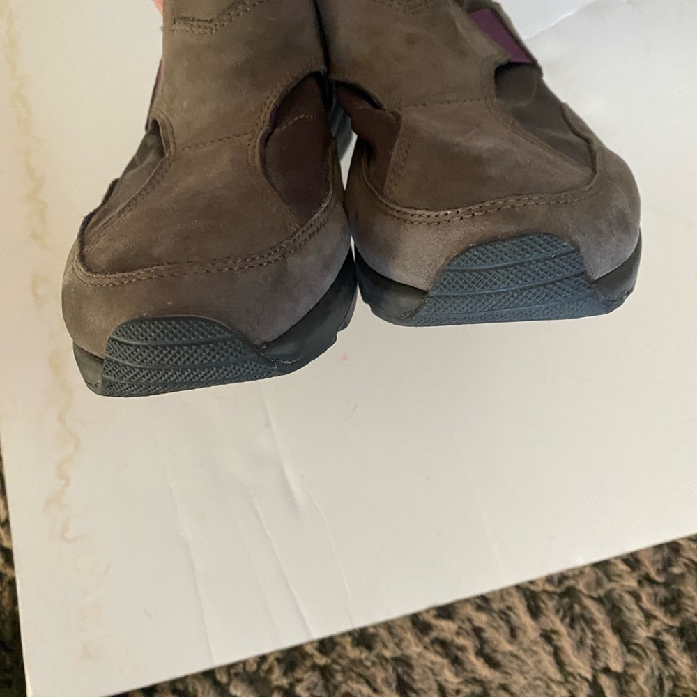 Aerosoles Shoes Women 9.5 Gray Loafer Purple Trim Man Made Leather Upper - Picture 6 of 8